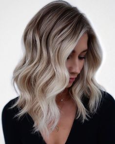 Ash Blonde Hair Dye, Light Ash Blonde Hair, Ash Blonde Hair Colour, Icy Blonde Hair, Ash Hair, Ashy Blonde, Ash Blonde Highlights, Ash Blonde Balayage, Ash Hair Color