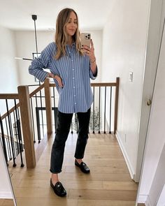 Blue Striped Blouse Outfit, Blue Stripe Shirt Outfit, Blue And White Striped Shirt Outfit, Striped Blouse Outfit, White Striped Shirt Outfit, Striped Shirt Outfit, Blue Striped Shirt Outfit, Black Loafers Outfit, Nashville Fashion