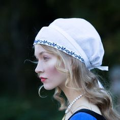 “Renaissance Memories” St. Brigitta’s Cap with embroidery Traditional Fitted Costume Hats And Headpieces, Reference Pose, Megan Hess, Ren Fest, Fest Outfits, Medieval Clothing, Fine Linen, Hand Embroidery Patterns, Historical Clothing