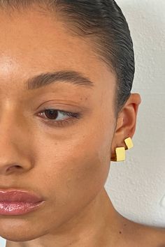 A geometric twist on your everyday hoop - meet Aubrey & Aubrey Mini. Our newest chunky square hoops. Anniversary Sale, Gold Hoop, Silhouette Design, Gold Hoop Earrings, Solid Gold, Gold Earrings, Hoop Earrings, Twist, Square