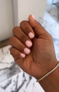 Short Design Nails Art Ideas, Short Russian Nails, Short Dip Extension Nails, Pink Manicure Nails, Natural Nails Gel Manicure, Pink Short Gel Nail Designs, Cute Natural Gel Nails, Short Gel Natural Nails, Gel Nails Natural Nail Short