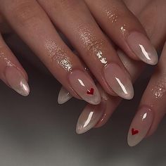 Red Heart Nails, February Nails Ideas, Chrome Red, Smink Inspiration, Minimal Nails, Pretty Hands, Nails 2024, Prom Nails