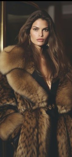 Mobwife Era, Mob Wife Outfit, Faux Fur Coats Outfit, Mob Wife Aesthetic, Fur Coat Outfit, Wife Aesthetic, Fabulous Furs, Vilnius Lithuania, Mob Wife