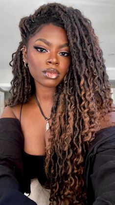 Balayage On Locs, Black Locs With Brown Highlights, Balayage Locs, Long Locks Hairstyles, Waterfall Locs, Boho Locs Black Women