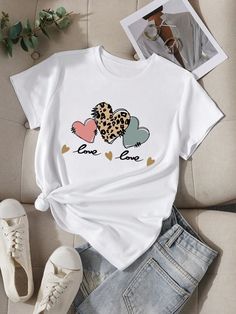 White Casual Collar Short Sleeve Polyester Heart,Letter  Embellished Medium Stretch  Teen Girls Clothing Heart Letter, Fabric Heart, Ruffled Neckline, Chic Fashion, Affordable Clothes, Casual Blouse, White Casual, Printed Tees