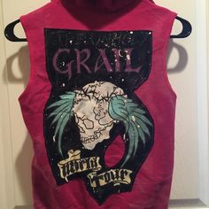 Grail Vintage Vest Never Worn! Casual Vest With Graphic Print For Fall, Casual Graphic Print Vest For Fall, Coats Vintage, Vintage Vest, Jackets For Women, Jackets & Coats, Pink, Women Shopping, Color