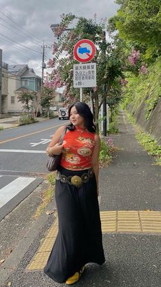 #midsize #midsizefashion #explorepage Midsize Outfit, Japan Outfits, Thrift Vintage, Midsize Outfits, Fest Outfits, Japan Outfit, Midsize Fashion, Thrifted Outfits, Vintage Japan