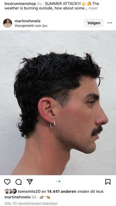 Skater Hairstyles, Fade Haircut Curly Hair, Moustache Style, Mens Haircuts Short Hair, Gents Hair Style, Men Haircut Curly Hair, Men's Facial Hair, Mullet Haircut, Mens Hairstyles Thick Hair