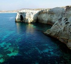 the water is crystal blue and clear at this point in the middle of the ocean