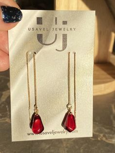 Details: * Gold: Brass + 18K Gold plated * Pomegranate seed on each earring * No risk of allergy (nickel-free, lead-free, cadmium-free) * Size: full length 10 cm * Delivered with a cleaning cloth and a ready-to-gift jewelry storage pouch * FREE USAVEL GIFT BOX +50e GIFT At checkout, you can send your selected items straight to your friend or loved one and also write a note and greetings from you. Each order comes beautifully hand-packaged in a ready-to-gift Usavel soft pouch! Gift boxes are also available for purchase at checkout. Don't forget a gift note! Shop Pomegranate seed bracelet here: https://www.etsy.com/fi-en/listing/1517481951 Shop beaded Pomegranate seed necklace here: https://www.etsy.com/de-en/listing/1508903790 Shop Pomegranate seed pendant here: https://www.etsy.com/fi-en/l Pomegranate Seed Necklace, Pomegranate Seed Earrings, Pomegranate Clothes, Red 14k Gold Filled Drop Earrings, Nickel-free Teardrop Threader Earrings For Gifts, 14k Gold Filled Earrings With Adjustable Chain For Gift, Gift Linear Drop Earrings With Adjustable Chain, Red 14k Gold Filled Earrings For Gift, Dangle Linear Earrings With Adjustable Chain As Gift