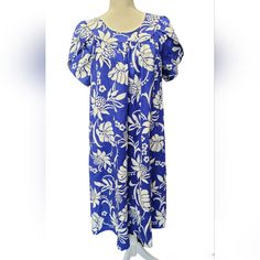 Vintage Blue And White Floral Hawaiian Mumu Oversized Dress. Made In Usa. Brand: Shannon Marie Hawaii Size: Large Condition: New With Tags Pit To Pit: 20" Length: 42" New To Poshmark? Use My Referral Code Retro_restyled When You Sign Up To Get $10 Off Your Purchase! Tags Luau Hibiscus Flower Vivid Vibrant Statement Piece Tropical Vacation Mu-Mu Kaftan Caftan Boho Bohemian Eclectic Funky Artsy Artistic Beachy Beach Beachwear Deadstock Summer Bin 1 Oversized Blue Casual Dress, Casual Oversized Blue Dress, Blue Oversized Short Sleeve Dress, Oversized Blue Short Sleeve Dress, Blue Oversized Summer Dress, Oversized Blue Summer Dress, Blue Relaxed Fit Dress For Daywear, Blue Relaxed Fit Dress For Vacation, Oversized Blue Beach Dress