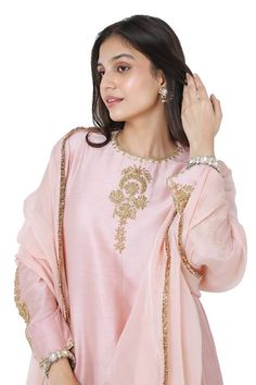 Pink kurta featuring bead floral embroidery in the front and sleeves. Paired with a pant and an embroidered dupatta. - Aza Fashions Elegant Festive Pant Set For Reception, Embroidered Georgette Pant Set For Wedding, Elegant Pant Set With Resham Embroidery For Diwali, Elegant Saree Sets With Floral Embroidery, Elegant Floral Embroidered Saree Set, Elegant Embellished Pant Set For Diwali, Elegant Pant Set For Wedding And Festive Occasions, Elegant Wedding Pant Set, Elegant Festive Wedding Pant Set