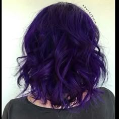 Brown Hair Colors Shades, Dark Purple Short Hair, Purple Hair Shades, Pretty Hair Colours, Deep Violet Hair, Dark Colored Hair, Lavender Hair Ideas, Permanent Purple Hair Dye, Purple Hair Inspiration