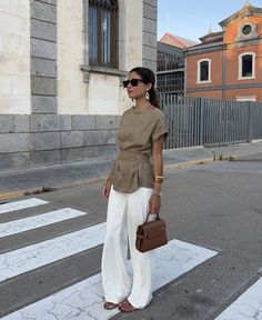 Thailand Outfit, Simple Work Outfits, Linen Style Fashion, Chique Outfits, Fashion Corner, Effortlessly Chic Outfits, Outfit Inspo Fall