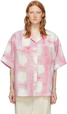 Jacquemus: Pink 'La Chemise Vallena' Short Sleeve Shirt | SSENSE Confident Woman, Pink Summer, Mens Pajamas, Pink Shirt, Fall Looks, Print Shirt, Pink Print, Designer Outfits Woman, Runway Fashion