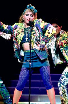 Madonna Ciccone 1985 Madonna 80s Outfit, Madonna 80s Fashion, Madonna Outfits, Madonna Fashion, Madonna Looks, The 80s Fashion, Style Année 80