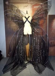 Chinese Butterfly, Feather Butterfly, Cosplay Wings, Drag Ideas, Pretty Fairy, Costume Carnaval, Fairy Goth, Ballet Costume, Fancy Costumes