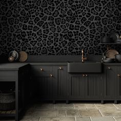 Digital printed design  a stylised jaguar skin print design in rich shades of noir black. Wide width wallpaper. Spot Wallpaper, Jaguar Spots, Jaguar Wallpaper, Noir Wallpaper, Leopard Print Wallpaper, Spotted Wallpaper, Black Cat Print, Animal Print Wallpaper, Wallpaper Accent