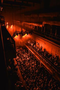 London Clubs Nightclub, London Music Scene, Music Club Aesthetic, Drum And Bass Aesthetic, Electronic Music Aesthetic, House Music Aesthetic, Underground Rave Aesthetic, Printworks London, London Culture