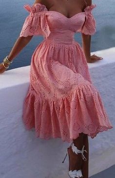 Cheap Chic Off Shoulder Dress For Spring, Cheap Off-shoulder Dresses For Brunch, Chic Cheap Off Shoulder Dress For Spring, Cotton Dresses Summer, Lace Sundress, Strapless Party Dress, Pink Party Dresses