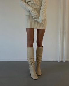 Ootd Women, Fall Fits, Wardrobe Style, Fashion Fits, Fashion Lookbook, Fall Looks, Boots Outfit, Pin It, Fashion Details