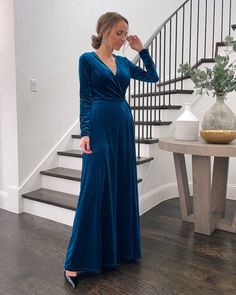 Winter dresses formal Dresses Images 2022 Winter Formal Dresses Long, General Clothes, Formal Winter Outfits, Dress In Winter, Below The Knee Dress, Black Tie Dresses, Tie Dresses, Dresses By Style, Shadi Dresses