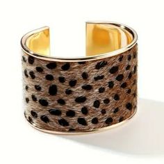 Small Cheetah Print Textured Cuff Bracelet With Gold Accents Offers Encouraged Features: A Textured Small Cheetah Print Pattern Material On A Cuff Bracelet With Gold Accents. Condition: New Without Tag Color: Brown & Black Cheetah Print Bundle To Save Or Make An Offer If You Love The Item, But Not Necessarily The Price. I Accept Reasonable Offers Top-Rated Seller Super Fast Shipping Chic Brown Bangle Bracelet, Trendy Brown Cuff Bracelet, Tassel Anklet, Blue Stone Bracelet, Seashell Bracelet, Multi Wrap Bracelet, Black Cheetah Print, Pearl Cuff Bracelet, Plastic Bangles