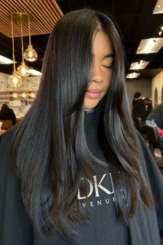 Long Black Hair Long Straight Hair Long Layers, Dark Hair With Long Layers, Straight Cut Long Hair, Straight Haircuts For Long Hair, Hair Cuts Black Hair, Long Hair Round Face Haircuts, Long Layered Haircuts Straight Hair, Long Layers Black Hair, Haircuts For Pin Straight Hair