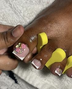 90s Pedicure Ideas, Bling Toe Nails, Cute Acrylic Toes, Baddie Toe Nails, Pedicure Designs Toenails