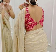 Model Blouse Designs Latest, Blouse Hacks, Blouse Neck Designs Latest, Blouse Design Back Neck, Saree Blouse Back, Saree Jacket, Sleeveless Blouse Designs, Latest Blouse Designs, Blouse Back Neck