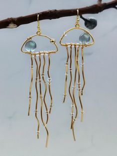 Jellyfish Earrings, Anting Manik, Sea Life Jewelry, Wire Jewelry Designs, Handmade Jewelry Tutorials, Diy Wire Jewelry, Homemade Jewelry, Handmade Wire Jewelry