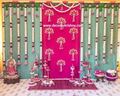 Pellikuthuru Decor, Indian Wedding Decoration, Indian Wedding Stage, Small Wedding Decor, Indian Baby Showers, Simple Stage Decorations, Home Flower Decor