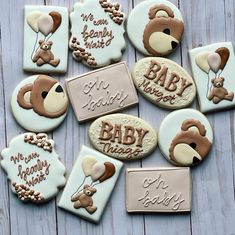 Bridesmaid Cookies, Teddy Bear Baby Shower Theme, Baby Shower Oso, Cookies Decorated With Royal Icing, Teddy Bear Cookies, Bear Baby Shower Theme, Idee Babyshower, Yummy Sugar Cookies, Baby Shower Theme Decorations