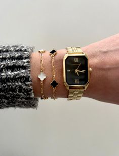 Description: - Material: 18k Gold Filled -Handmade- Size: 6.5” + 2” extender chain - Sweat & Water Resistant- Nickel Free- Hypoallergenic- Ultra Long Lasting Hacker Aesthetic, Bracelet Stacks, Clover Bracelet, Nice Nails, Awesome Tattoos, Pinterest Ideas, Jewelry Luxury, Dope Jewelry, Future Ideas