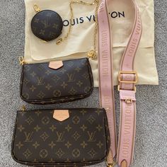 Like New Comes With Dust Bag Extremely Hard To Get And Always Sold Out Online Open To Reasonable Offers Louis Vuitton Multi Pochette, Louis Vuitton Monogram, Louis Vuitton Bag, Like New, Dust Bag, Bag Lady, Louis Vuitton, Monogram, Pink