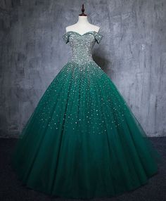 Gown Green, Burgundy Evening Dress, Sweet 16 Dress, Blue Ball Gowns, Beaded Ball, 16 Dress, Chique Outfits, Long Prom Gowns