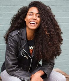 Hair Growth And Thickening, Naturally Curly Hair Updo, Cabello Afro Natural, Best Natural Hair Products, Hair Care Growth, Natural Hair Updo, Remy Hair Extensions, Natural Hair Inspiration, Natural Hair Tips