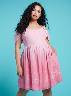 Her Universe Disney Sleeping Beauty Aurora Princess Cold Shoulder Dress Plus Size, MULTI Pink Evening Gown, Princess Ariel Dress, Princess Aurora Dress, Sleeping Beauty Dress, Aurora Princess, Sleeping Beauty Aurora, Pink Evening Gowns, Clothing Wishlist, Her Universe