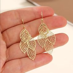 Brand New Women's Hanging Gold Leaf Earrings 14k Yellow Gold Plated Sterling Silver Measurements - 2" Tall X .8" Wide Retail Price $295 Buy With Confidence From A Top Rated Seller With A 99%+ Feedback Rating! A0104 (Id-1035-) Elegant Gold-plated Cadmium-free Earrings, Elegant Gold Plated Cadmium-free Earrings, Gold Chandelier Earrings In 14k Gold As A Gift, Gold Leaf Earrings For Gift, Elegant Cadmium-free Yellow Gold Earrings, Elegant Leaf-shaped Jewelry, Cadmium-free Yellow Gold Dangle Earrings, Elegant Rose Gold Leaf Jewelry, Cheap Gold Chandelier Earrings, Pierced