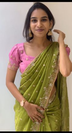 Traditional Blouse Designs, Cotton Saree Designs, Fancy Sarees Party Wear, Simple Blouse Designs, Blouse Designs Silk, Saree Designs Party Wear