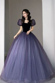 Dark Quince Dresses, Korean Dress Prom, Dark Purple Gown, Purple Ball Gown, डिजाइनर कपड़े, Purple Tulle, Purple Evening Dress, Princess Prom Dresses, A Line Evening Dress