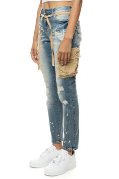 Tyra Mix Media Utility Jeans - High Rise Relax Tapered98% Cotton, 2% Elastane - Brington Blue- Mix Media Cargo Fashion Denim Pants- Model Height : 5’ 10” / Waist : 25” Cargo Fashion, Utility Jeans, Denim Pants Fashion, Pants Model, Jean Top, Mix Media, Denim Jacket Women, Cargo Jeans, Jeans Color