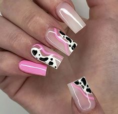 Pink And Cow Nails, Pink Checkered Nail Designs, Farm Nails Designs, Nail Art Designs For Beginners, Nail 2023