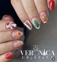 Funky Christmas Nails Acrylic, Chrismas Nail Art, Christmas Candy Nails, Nails Navidad, Easy Christmas Nail Art, Christmas Acrylic Nails, New Year Nails, Nail Art Noel