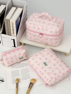 1Pc/Set Pink Bow Knot & Rose Design Cosmetic Bag, Fashionable Portable Makeup Bag, Multi-Functional Storage Bag For Lipstick, Sanitary Napkin, Coins, Keys Etc, Large Capacity Lovely Wash Bag For Travel Organizer Cosmetic Bag For Travel,Mother's Day Gift,Back To School Gift Makeup Bags Makeup Organizer Make Up Organizer Makeup Storage Makeup Pouch Make Up Pouch Valentines Pink    Polyester Animal,Colorblock,Letter,Plaid,Plants Single Layer Make Up Bag   Luggage & Travel Gear, size features are:Bu Cute Makeup Bag Aesthetic, Portable Makeup Storage, Makeup Bag Set, Lipstick Brush, Make Up Pouch, Brush Storage, Makeup Storage Bag, Travel Makeup Bag, Small Makeup Bag