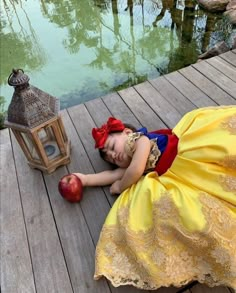 Snow White Photos, Snow White Birthday Party, 1st Birthday Party For Girls, Snow White Birthday, Snow White Party, Disney Princess Birthday, Baby Photoshoot, Baby Birthday