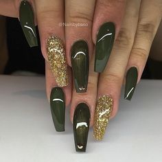 (paid link) coffin nails designs short, plus known as ballerina nails, may have started in the same way as the choices here... Green Acrylic Nails, Green Nail Designs, Gold Nail, Cute Acrylic Nail Designs, Fall Acrylic Nails, Nail Designs Glitter, Glitter Nail Art, Coffin Nails Designs, Pretty Acrylic Nails