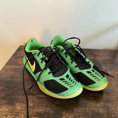 In Good Condition Basketball Shoes S 10, Nike Green, Basketball Shoes, Nike Men, Nike Shoes, Athletic Shoes, Men's Shoes, Man Shop, Nike