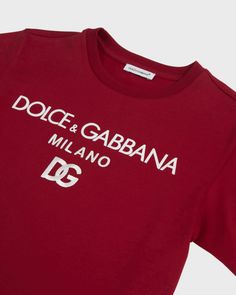 Dolceamp;Gabbana Tshirt with contrast logoprint at front    Crew neckline    Short sleeves    Pullover style    Made in Italy Summer Crew Neck Tops With Signature Print, Summer Cotton Tops With Logo Detail, Summer Crew Neck Top With Logo Detail, Summer Graphic Tee With Logo Detail, Cotton Tops With Signature Print And Short Sleeves, Designer Embroidered Logo Crew Neck Top, Designer Crew Neck Top With Embroidered Logo, Casual Summer Tops With Logo Detail, Cotton Graphic Tee With Logo Detail