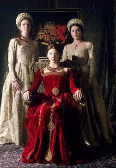 The Tudors Costumes, Elizabethan Clothing, Royal Marriage, The Tudors, Three Women